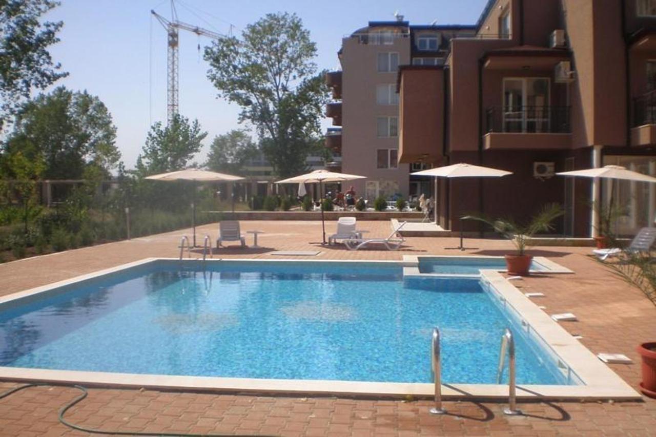 Stella Polaris Apartcomplex 阳光海滩 外观 照片